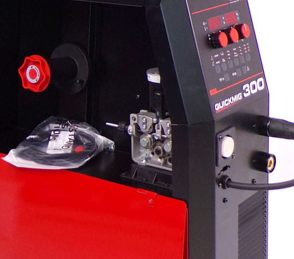 Półautomat spawalniczy Lincoln Electric QUICKMIG 300 - obrazek 2
